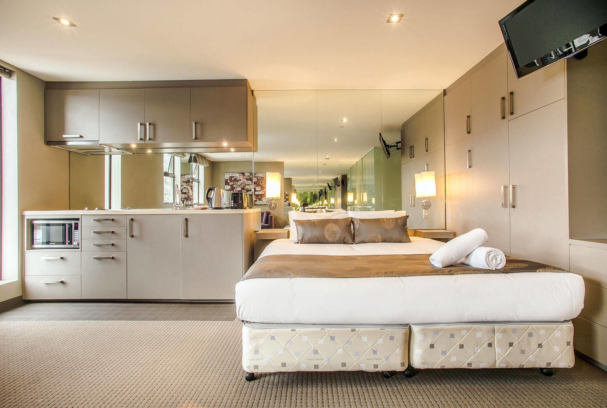 Melbourne Vivo Aparthotel Εξωτερικό φωτογραφία